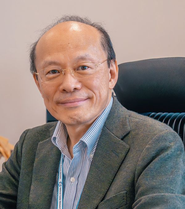 Dr Katsushi Tokunaga